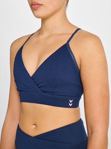 Hummel Bustier Sporttop in Blauw