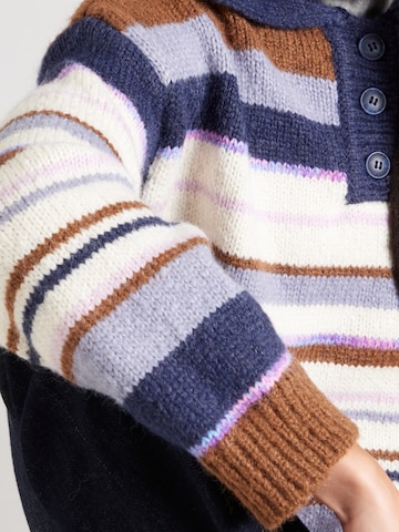 PIECES - Jersey 'PCRYE' en marrón