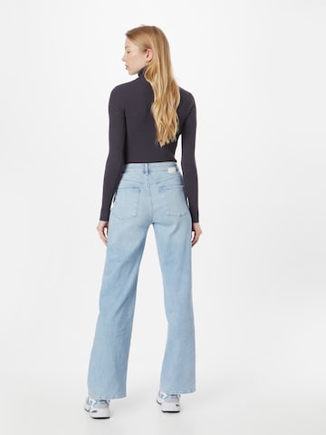 Dawn Loosefit Jeans in Blau