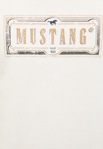 MUSTANG T-Shirt 'Austin' in Weiß