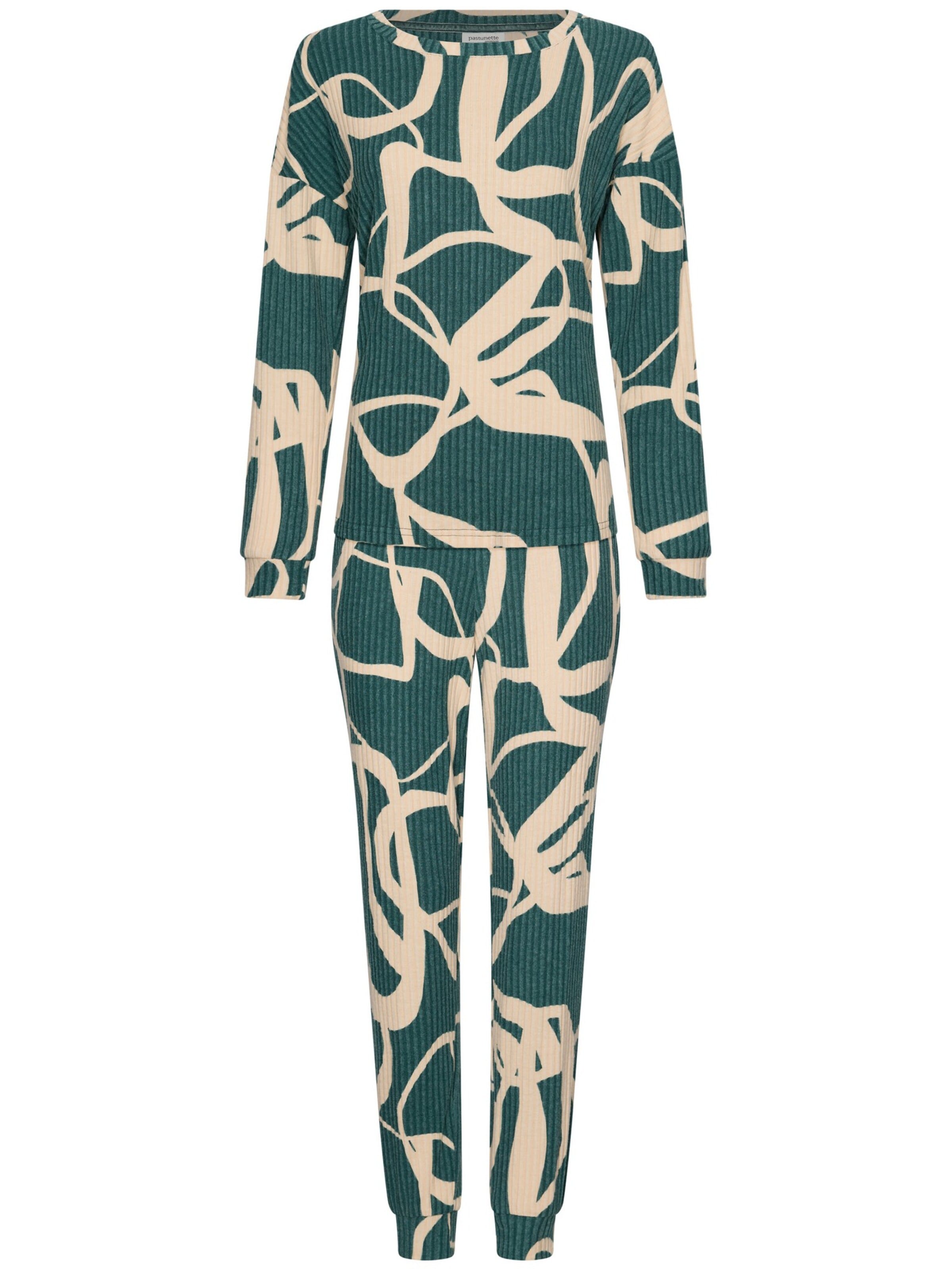 Pastunette Pajama in Green: front