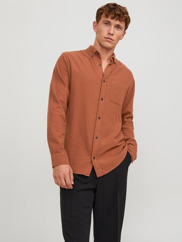 JACK & JONES Regular fit Overhemd 'BROOK' in Bruin: voorkant