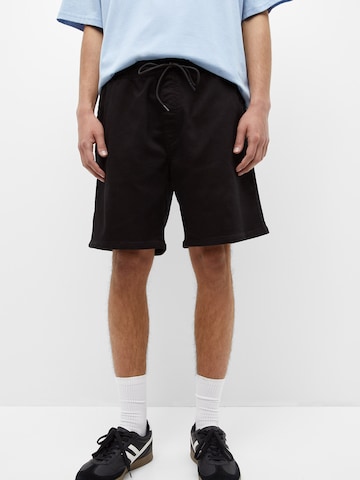 Pull&Bear Regular Trousers in Black