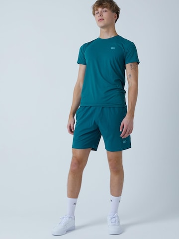 SPORTKIND Regular Workout Pants 'Shorts regular' in Green: front