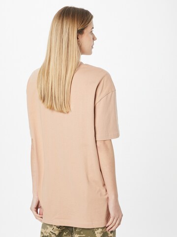 T-shirt Urban Classics en rose