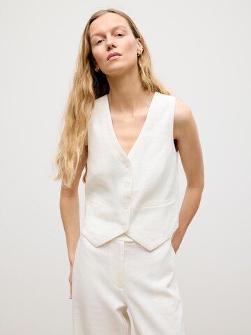 ABOUT YOU x Marie von Behrens Suit vest in White: front