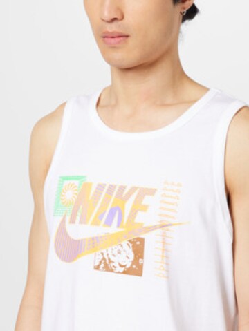 Nike Sportswear Klasický střih Tričko 'FESTIVAL' – bílá