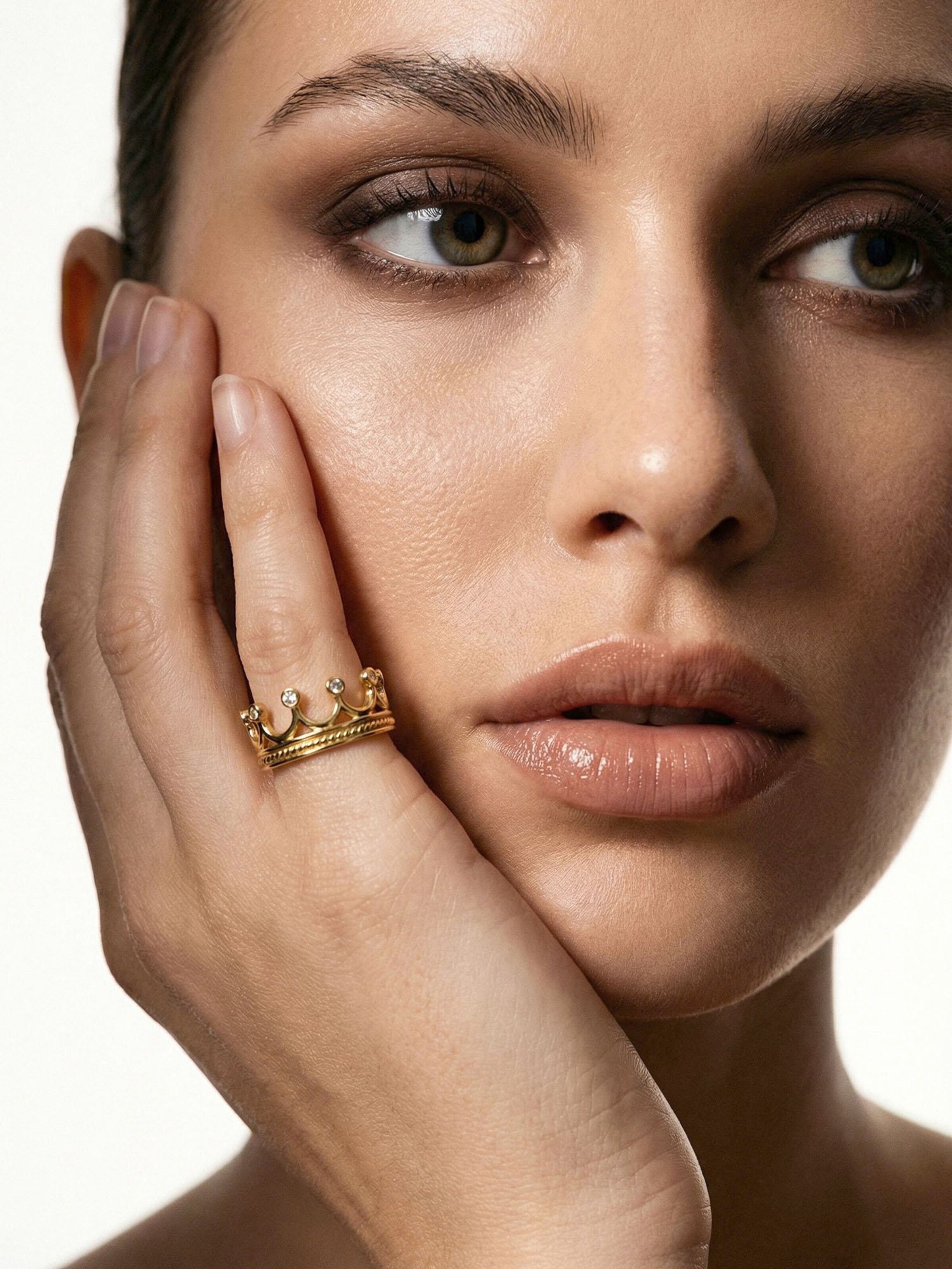 Nemomatheo Ring 'Tiara' in Gold: front