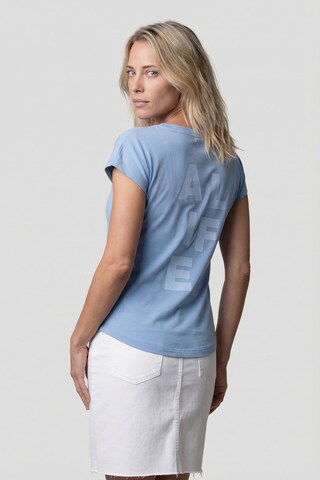 Maglietta 'EiraAK P' di alife & kickin in blu