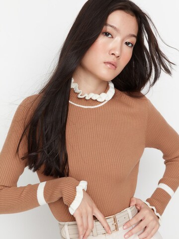 Pull-over Trendyol en marron