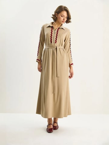 Bianco Lucci Blousejurk in Bruin