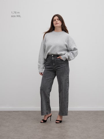 RÆRE by Lorena Rae Sweater in Grey