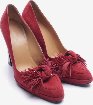 HERMÈS Pumps 39 in Rot: Vorderseite