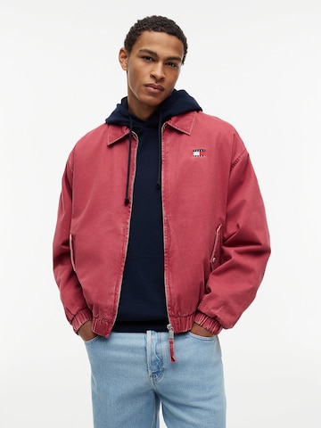 Tommy Jeans Prechodná bunda - Červená: predná strana