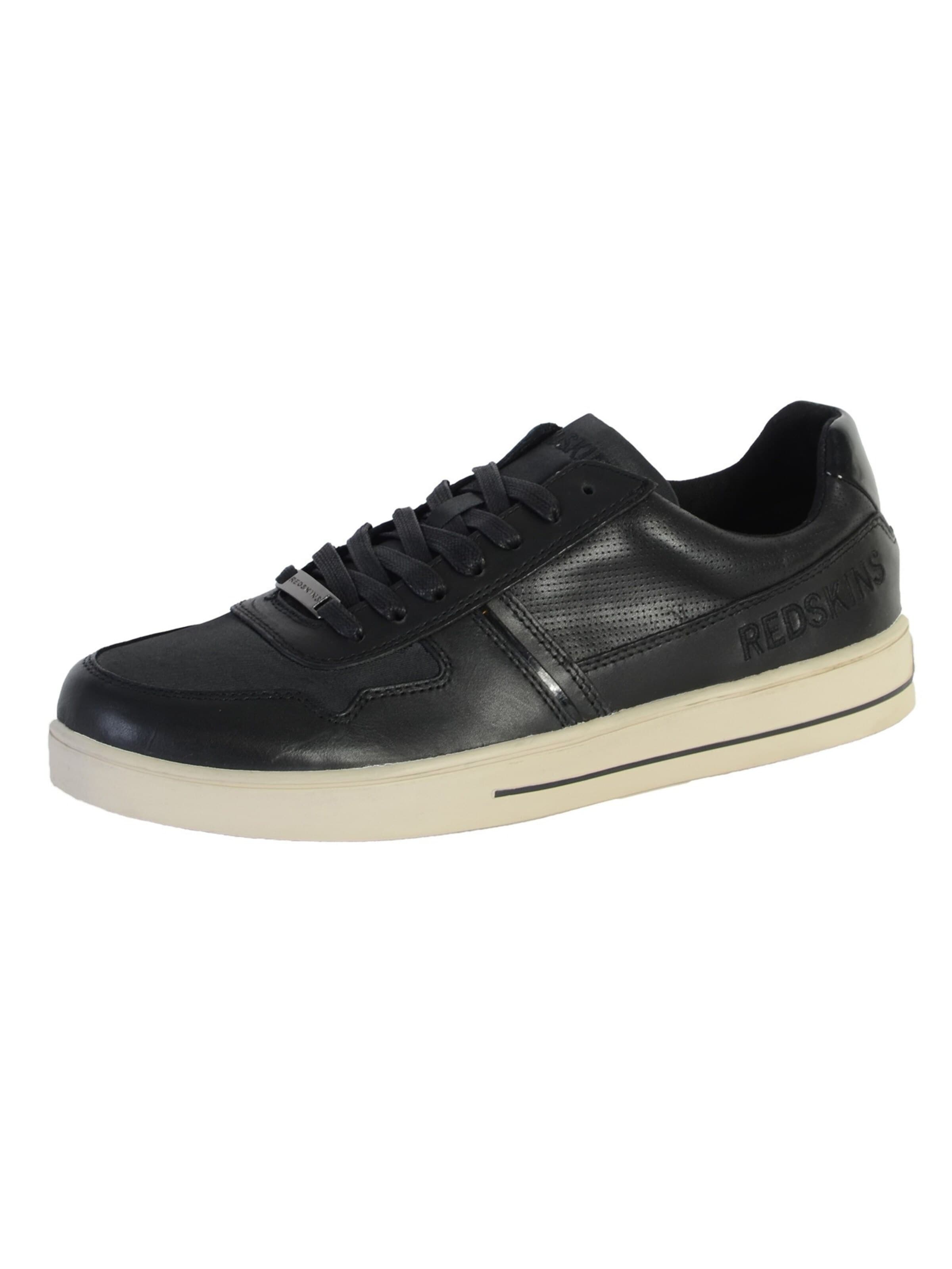 Scarpa stringata di REDSKINS in nero: frontale