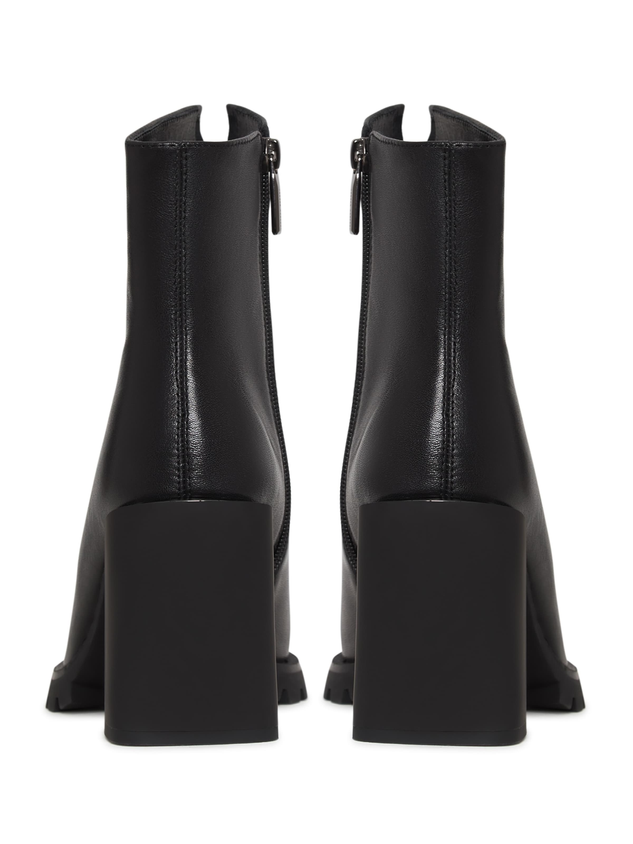 CESARE GASPARI Bootie in Black