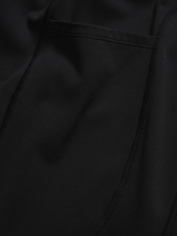bonprix Bootcut Sporthose in Schwarz
