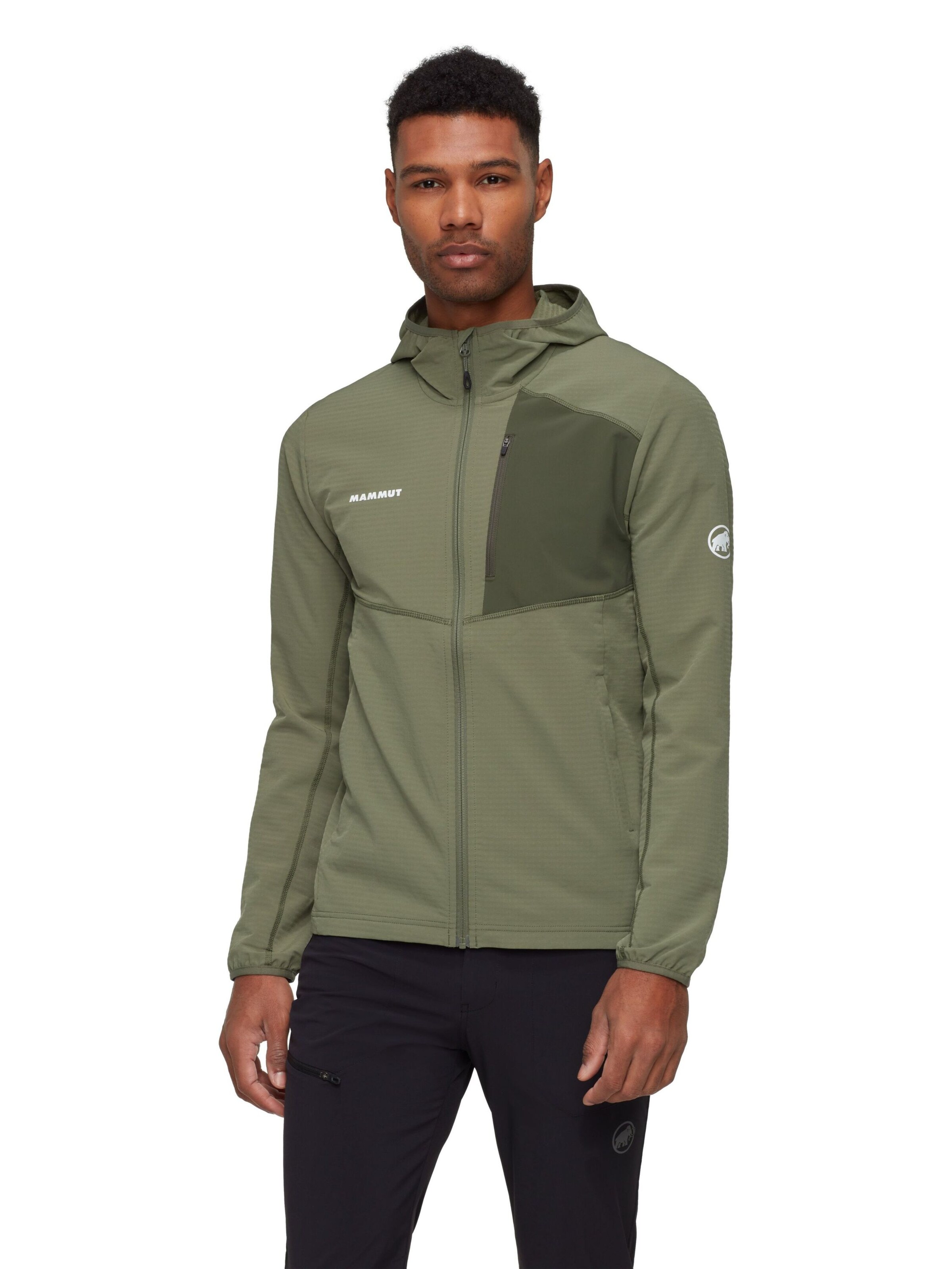 MAMMUT Funktionsjacke ‘Madris Light’ in Grün: Vorderseite