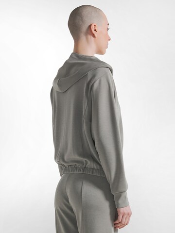 Veste de survêtement DEHA en vert