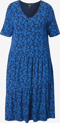 Robe oversize Ulla Popken en bleu : devant