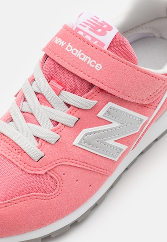 Sneaker '996' de la new balance pe roz