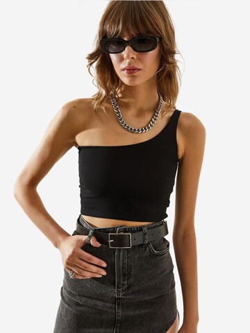 Bianco Lucci - Top em preto