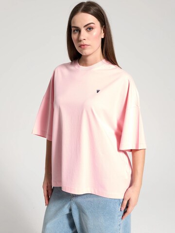 NOWIHT - Camiseta 'Cressida' en rosa