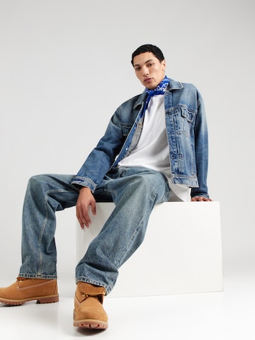 Abercrombie & Fitch Демисезонная куртка в Синий