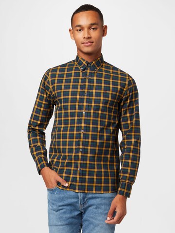 TOMMY HILFIGER Regular Fit Skjorte i blandingsfarvet: forside