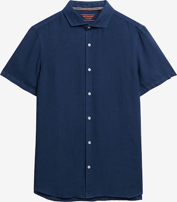 Coupe regular Chemise Superdry en bleu : devant
