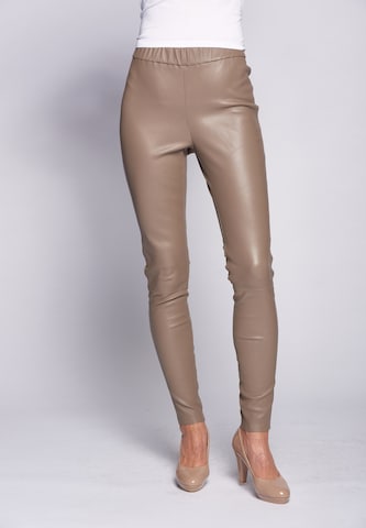 Maze Pants in Brown: front