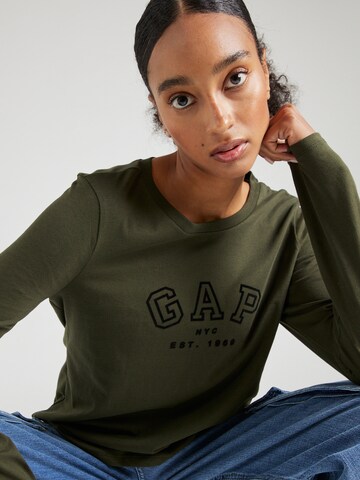 GAP Shirt in Grün