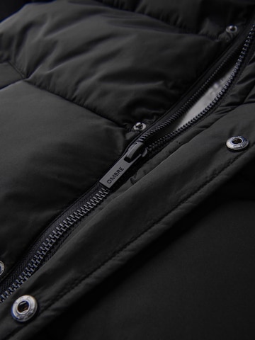 Ombre Winterjas 'OM-JALJ-0190' in Zwart