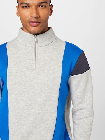 BURTON MENSWEAR LONDON Sweatshirt in Blue