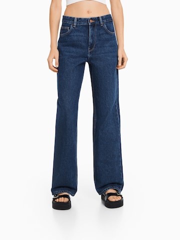 Bershka Wide leg Jeans in Blauw: voorkant