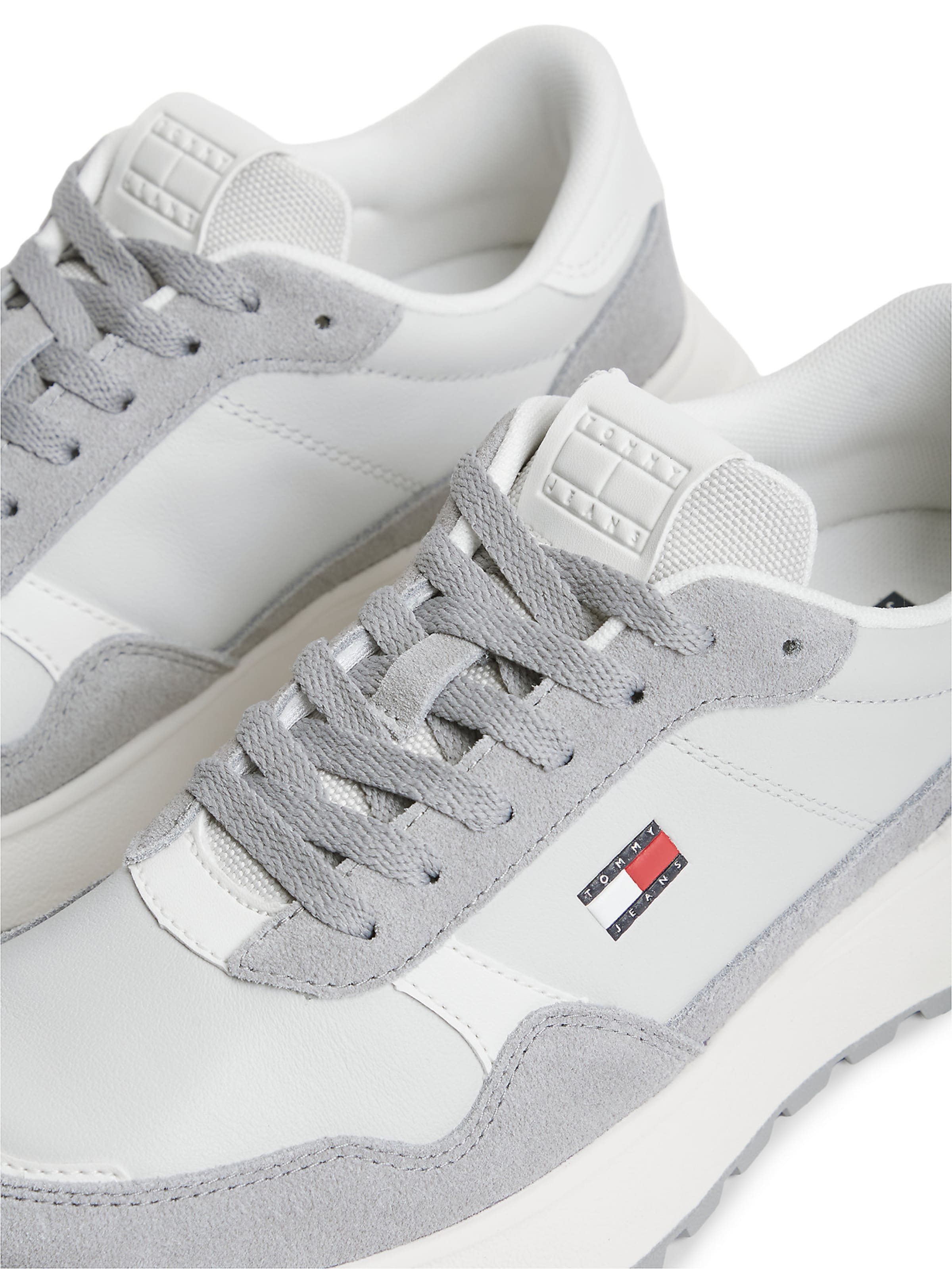 Tommy Jeans Platform trainers in Grey