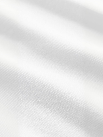 Haut ' N-Maritza ' Noella en blanc