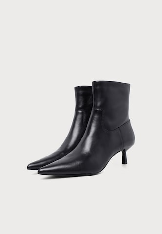 juoda STEVE MADDEN Aulinukai 'Rebella-S'