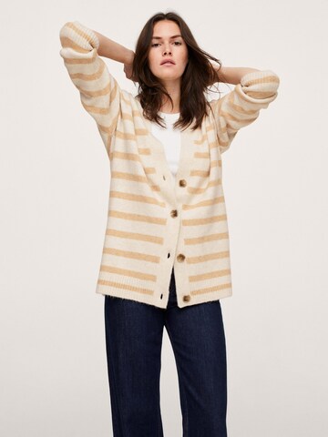 Cardigan 'Marina' MANGO en beige : devant