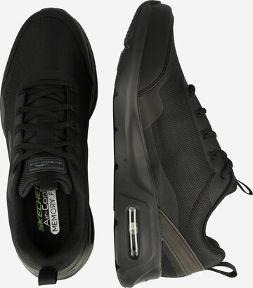 SKECHERS - Sapatilhas baixas em preto