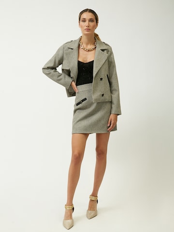 Influencer - Blazer en gris