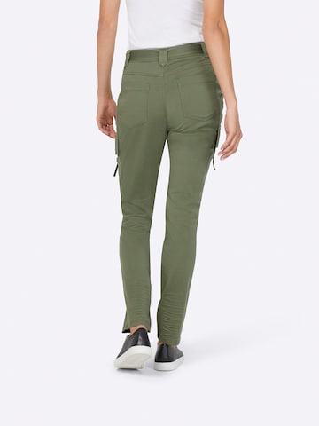 heine Regular Карго панталон в зелено