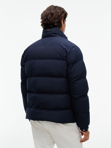 TOMMY HILFIGER Jacke in Blau