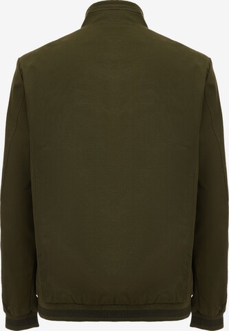 bridgeport Between-Season Jacket in Green