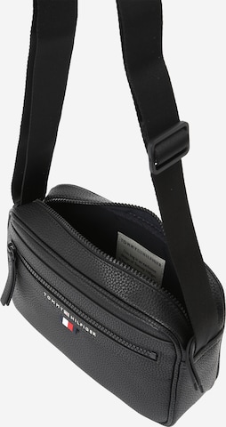 TOMMY HILFIGER Crossbody bag in Black ABOUT YOU