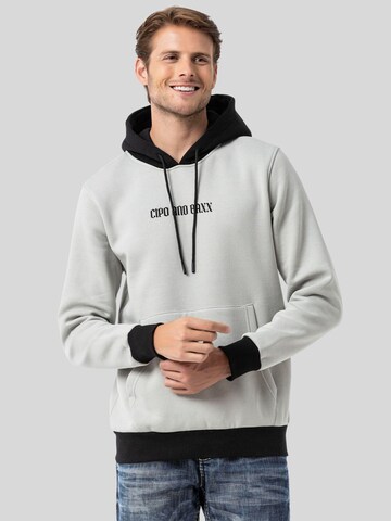 Sweat-shirt CIPO & BAXX en gris : devant