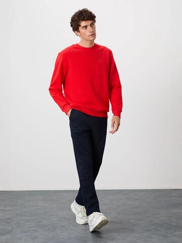 Tommy Life Sweatshirt in Red