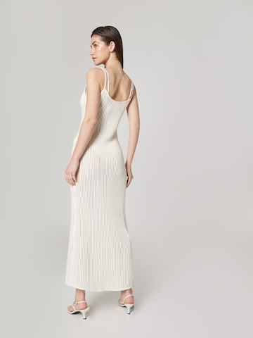 Robe d’été 'Leila' LENI KLUM x ABOUT YOU en blanc