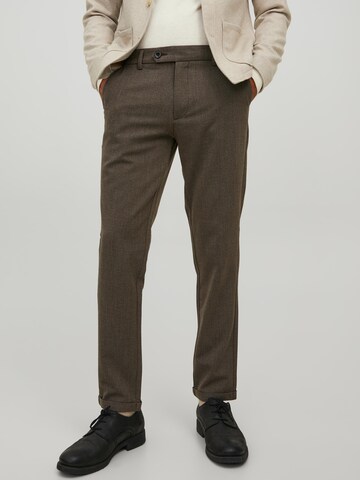 Slimfit Pantaloni chino 'Marco Connor' di JACK & JONES in marrone: frontale