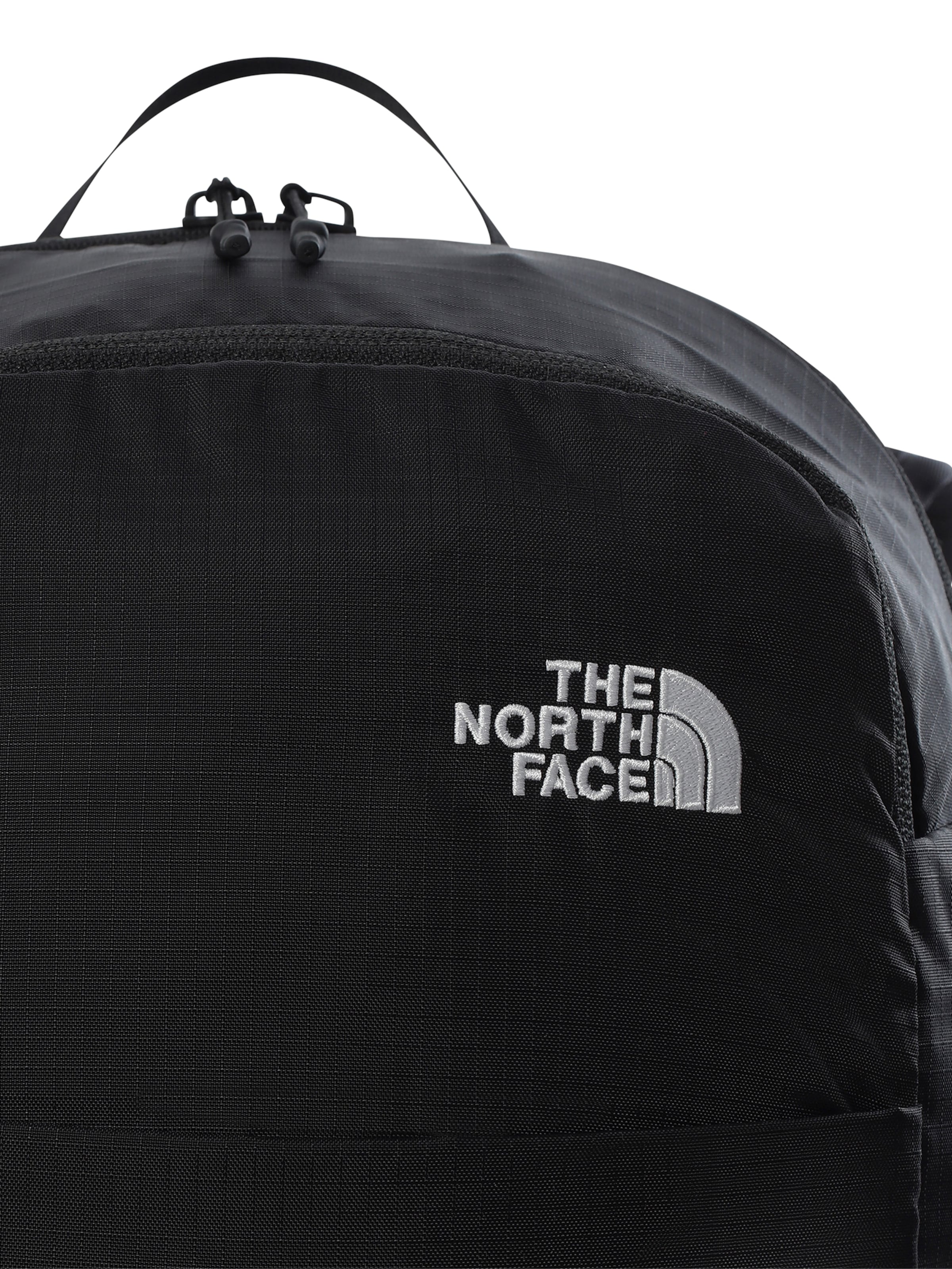 THE NORTH FACE Sportrucksack 'BASIN 18' in Schwarz